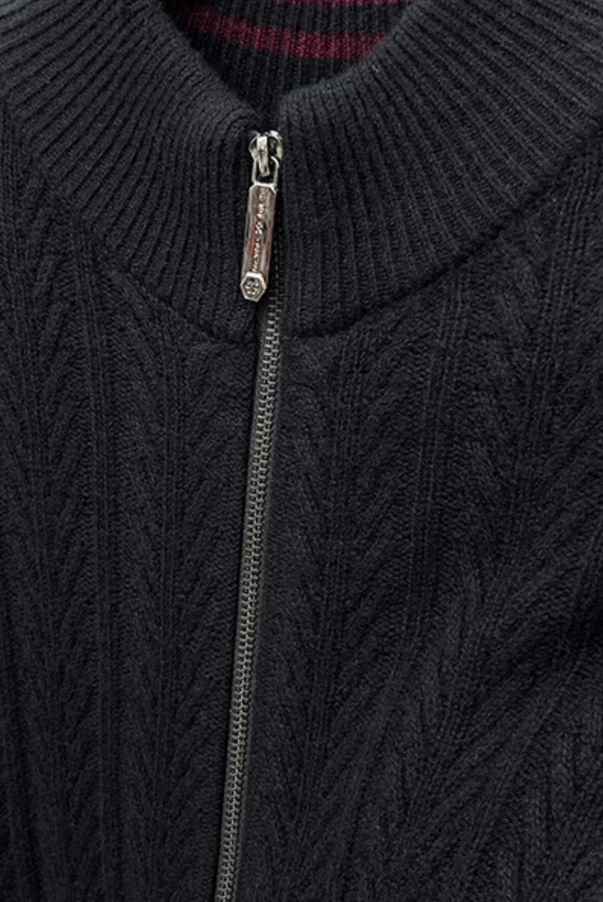 Noah - Premium Vest