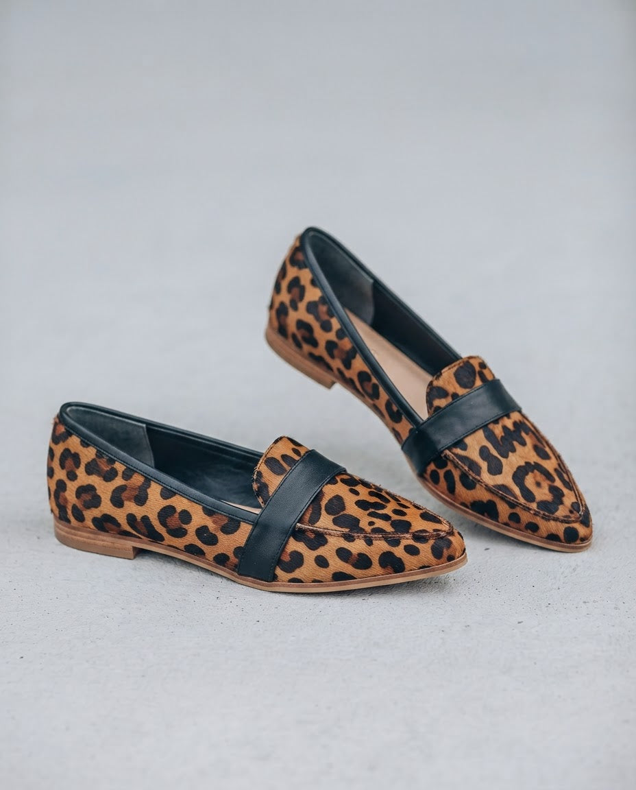 Pointed Moccasin with Strap over the Instep